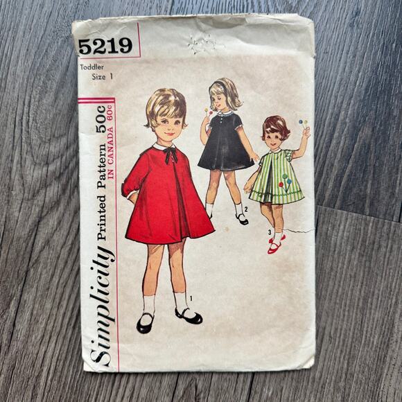 Vintage 1960s Simplicity 5219 Sewing Pattern 18 months Baby Girl Dress COMPLETE - Picture 1 of 2
